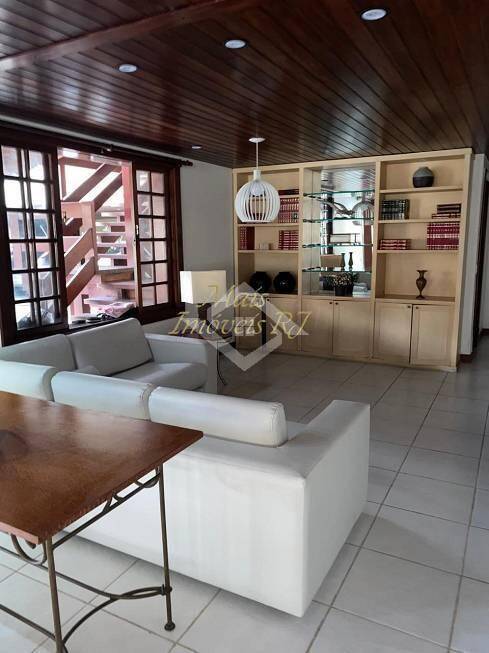 Casa à venda com 5 quartos, 720m² - Foto 16