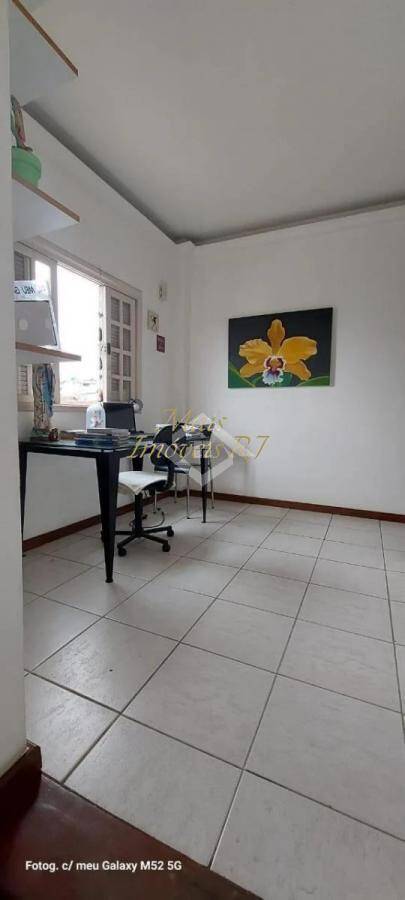 Casa à venda com 4 quartos, 329m² - Foto 14