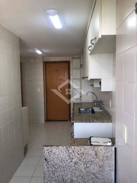 Apartamento à venda com 3 quartos, 130m² - Foto 22