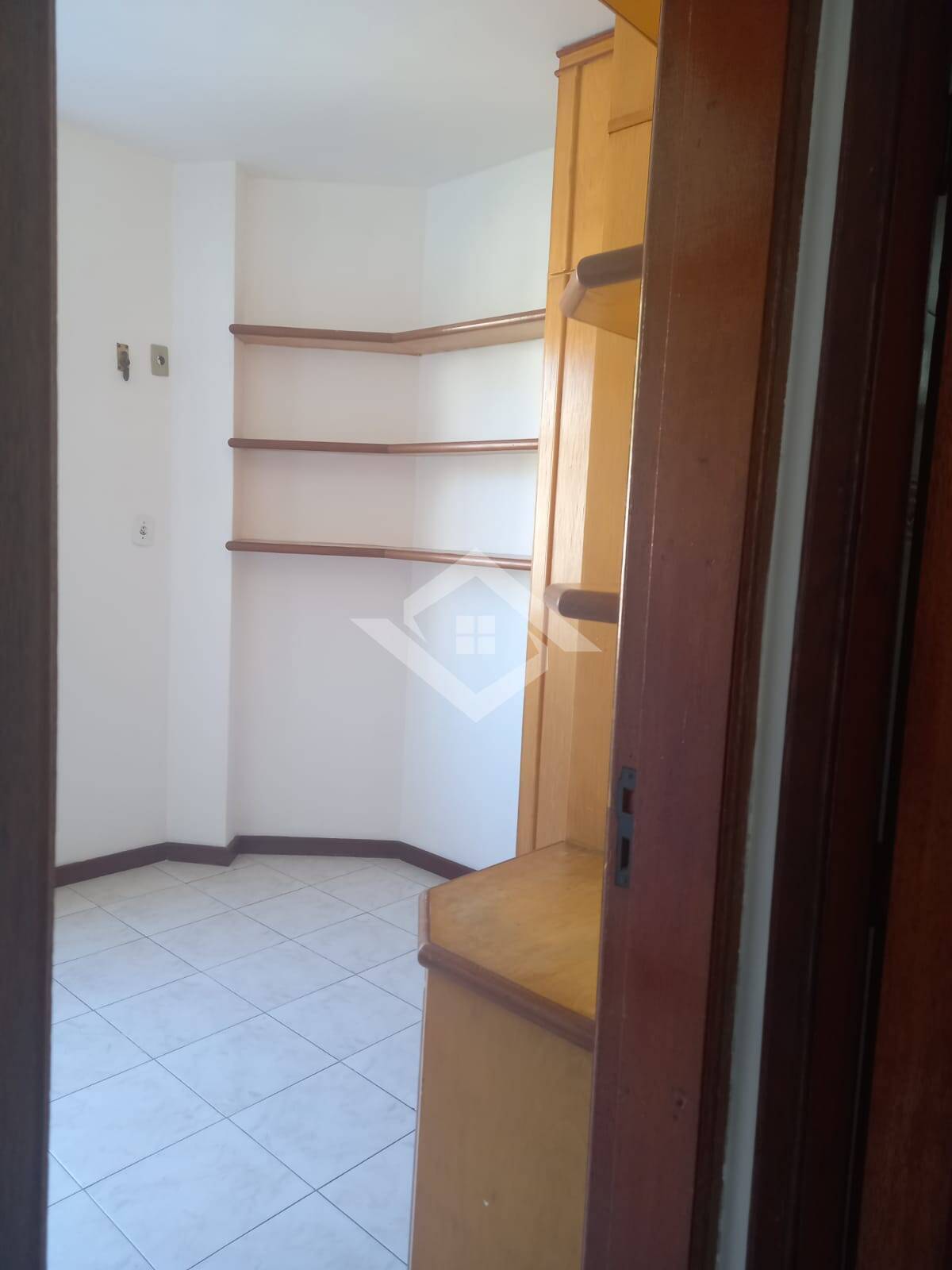 Apartamento à venda com 2 quartos, 80m² - Foto 14