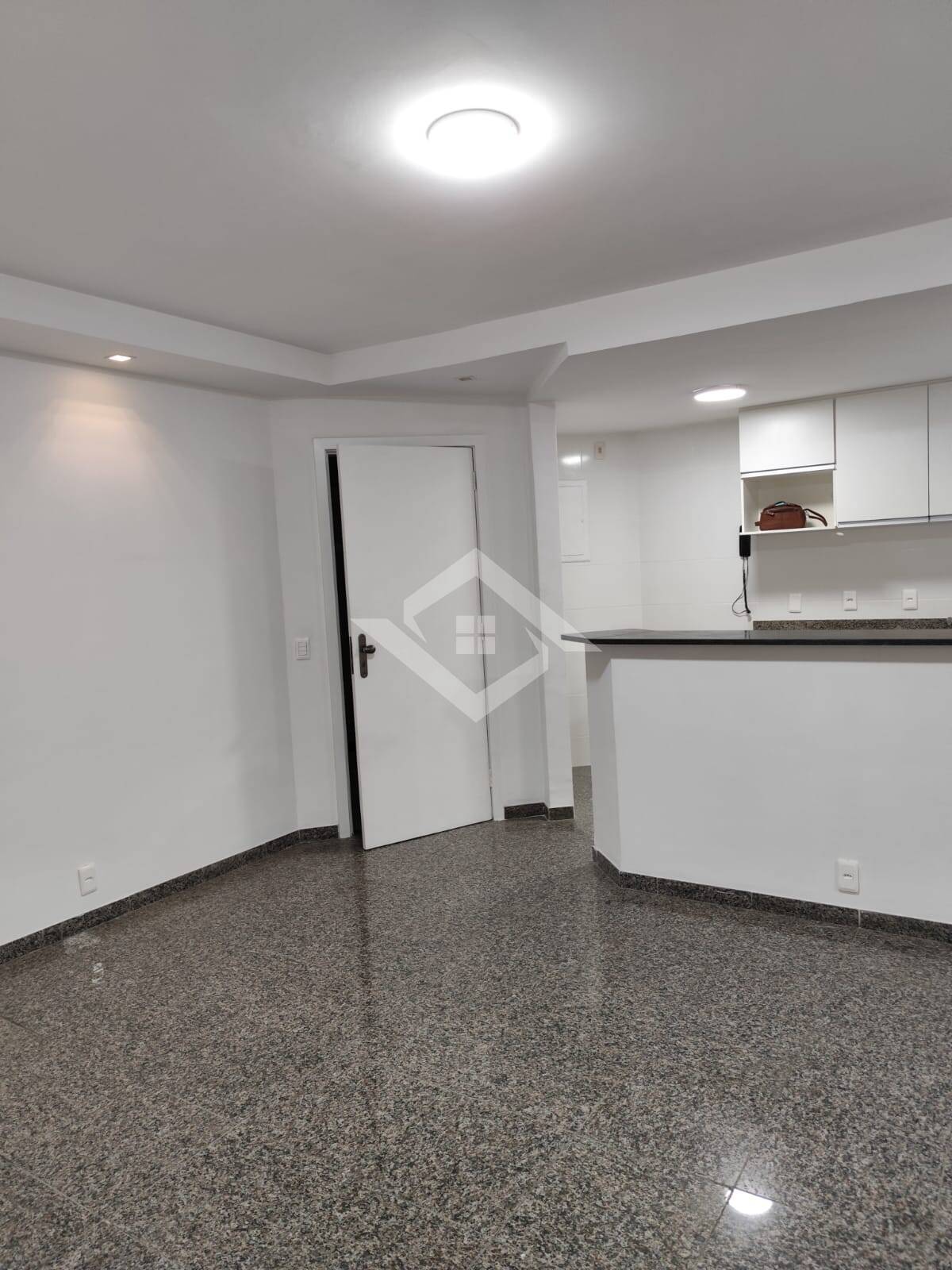 Apartamento à venda com 3 quartos, 70m² - Foto 6