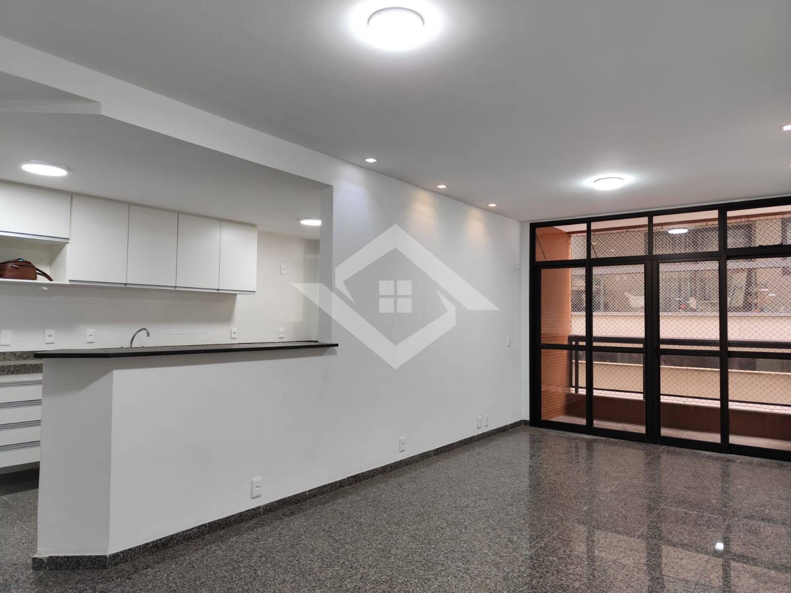 Apartamento à venda com 3 quartos, 70m² - Foto 7