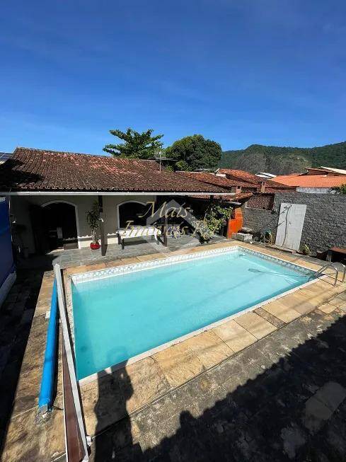 Casa à venda com 3 quartos, 450m² - Foto 10