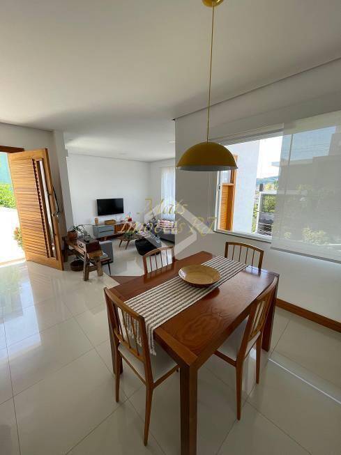 Casa à venda com 3 quartos, 200m² - Foto 10