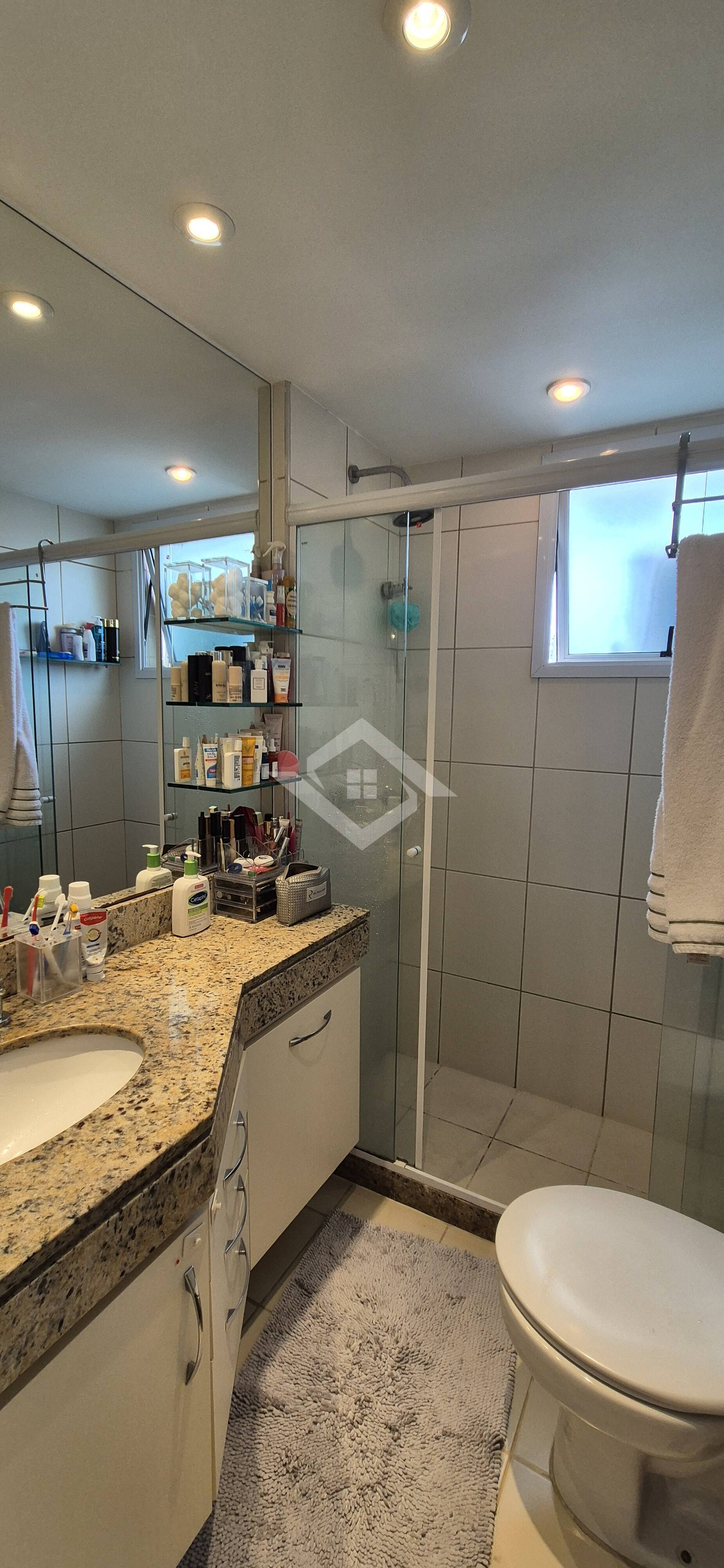 Apartamento à venda com 3 quartos, 227m² - Foto 11