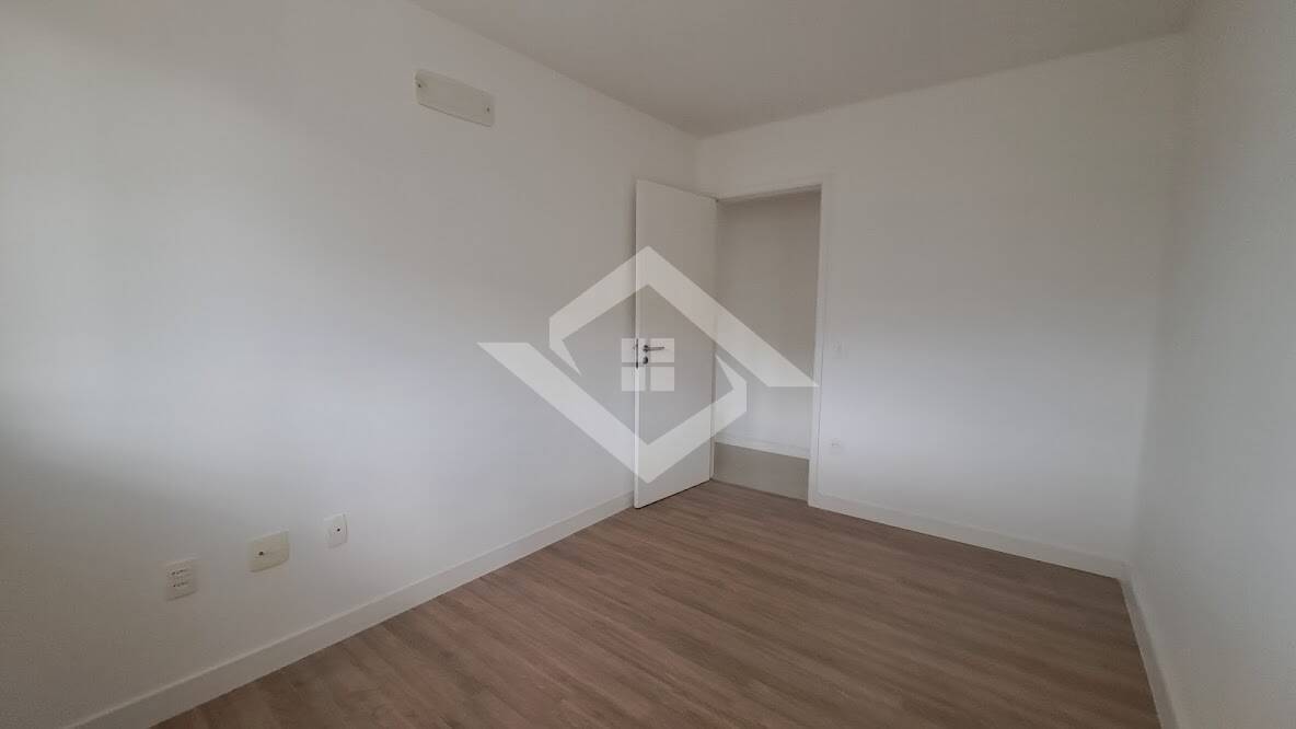 Apartamento à venda com 3 quartos, 118m² - Foto 6