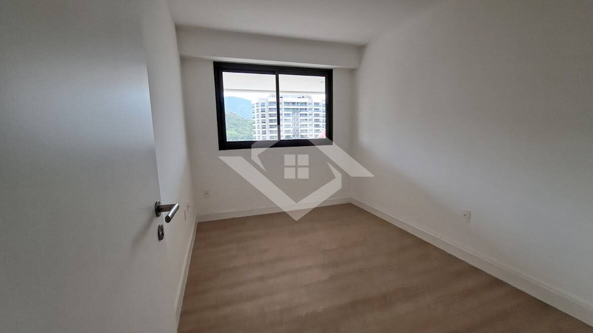 Apartamento à venda com 3 quartos, 118m² - Foto 7