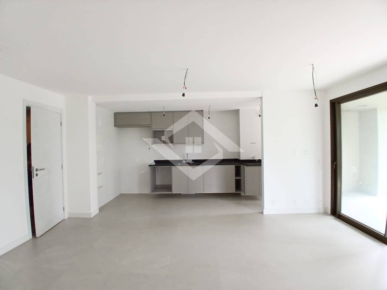 Apartamento à venda com 2 quartos, 77m² - Foto 42