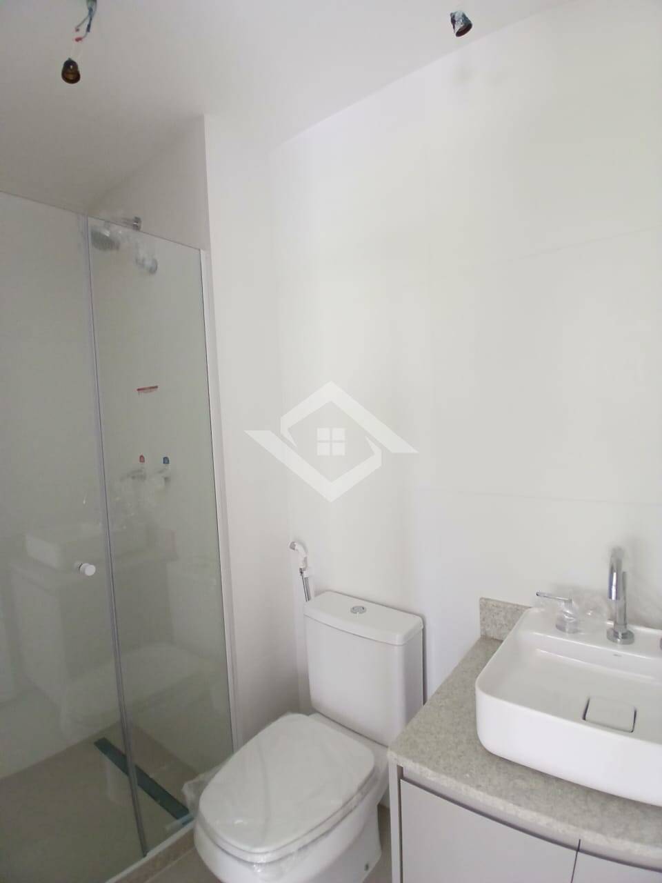 Apartamento à venda com 2 quartos, 77m² - Foto 43