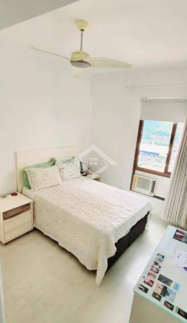 Apartamento à venda com 2 quartos, 74m² - Foto 10