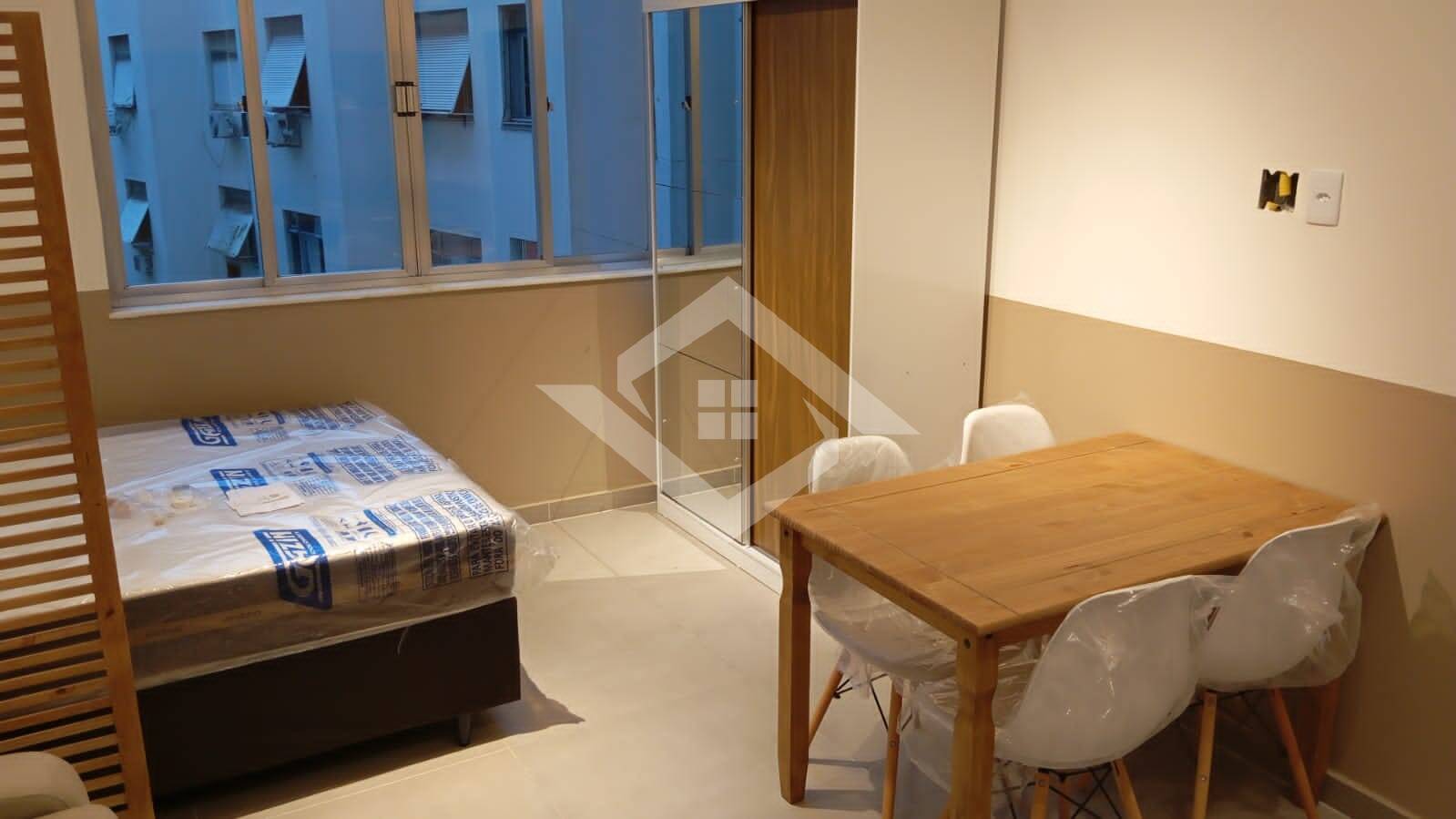 Apartamento à venda com 1 quarto, 26m² - Foto 2