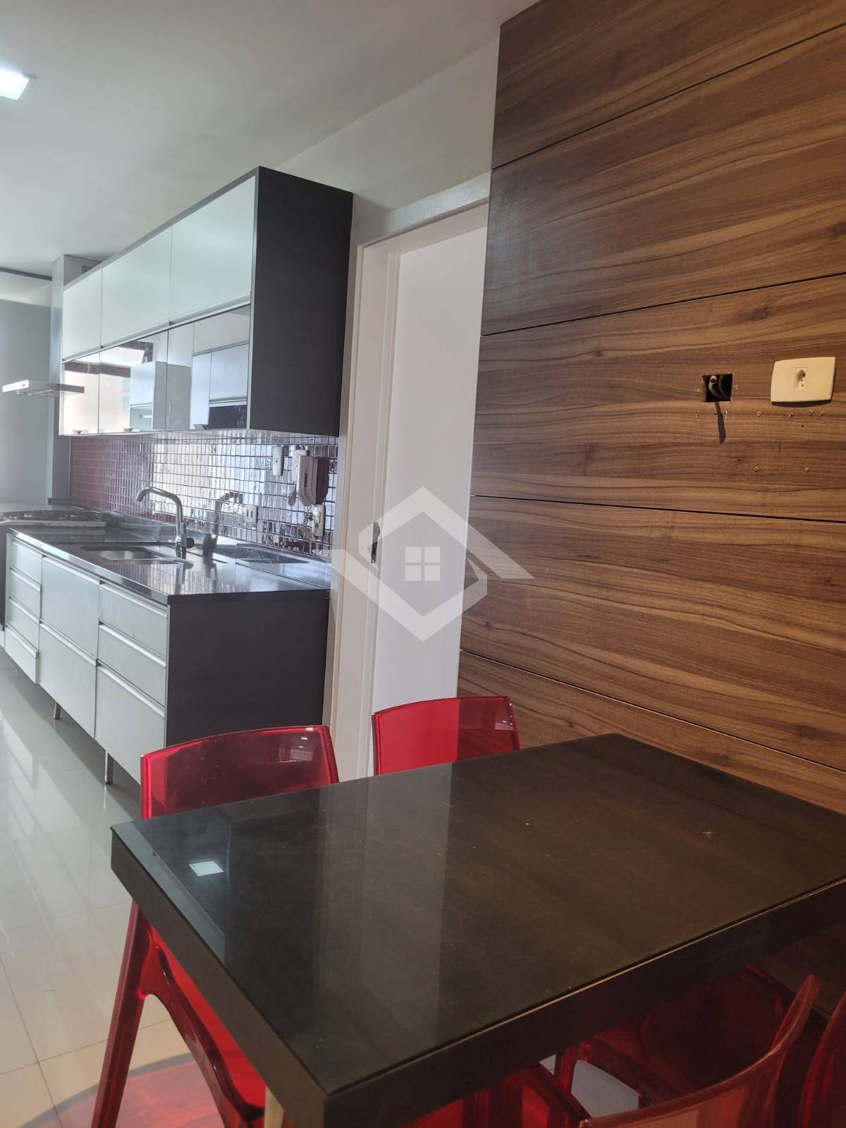 Apartamento para alugar com 4 quartos, 168m² - Foto 13