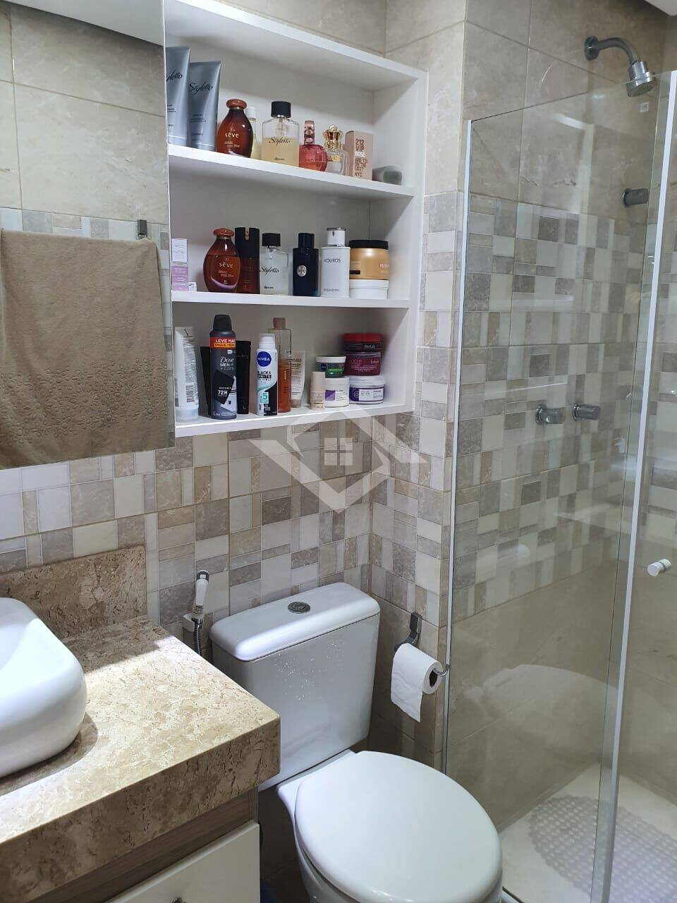 Apartamento à venda com 2 quartos, 70m² - Foto 16