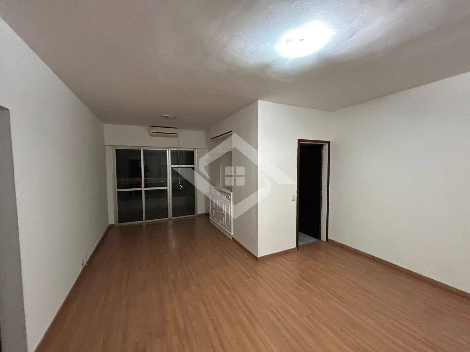 Apartamento para alugar com 1 quarto, 47m² - Foto 3