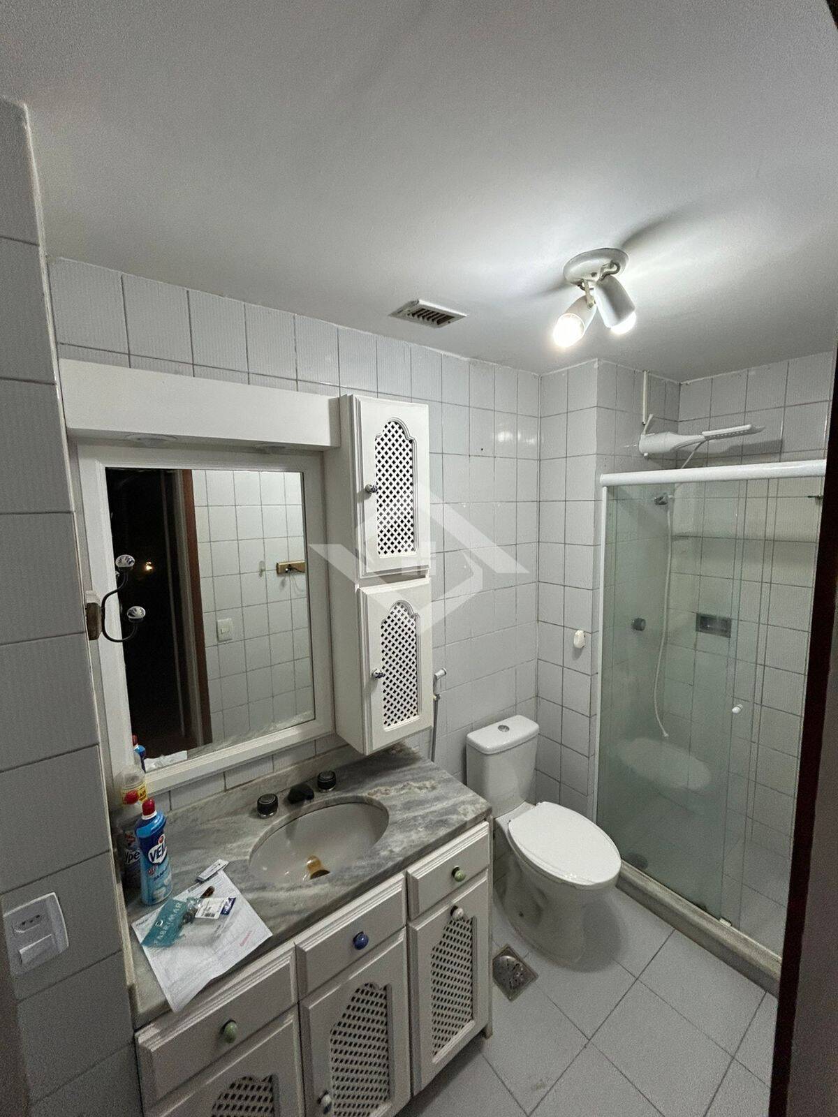 Apartamento para alugar com 1 quarto, 47m² - Foto 14