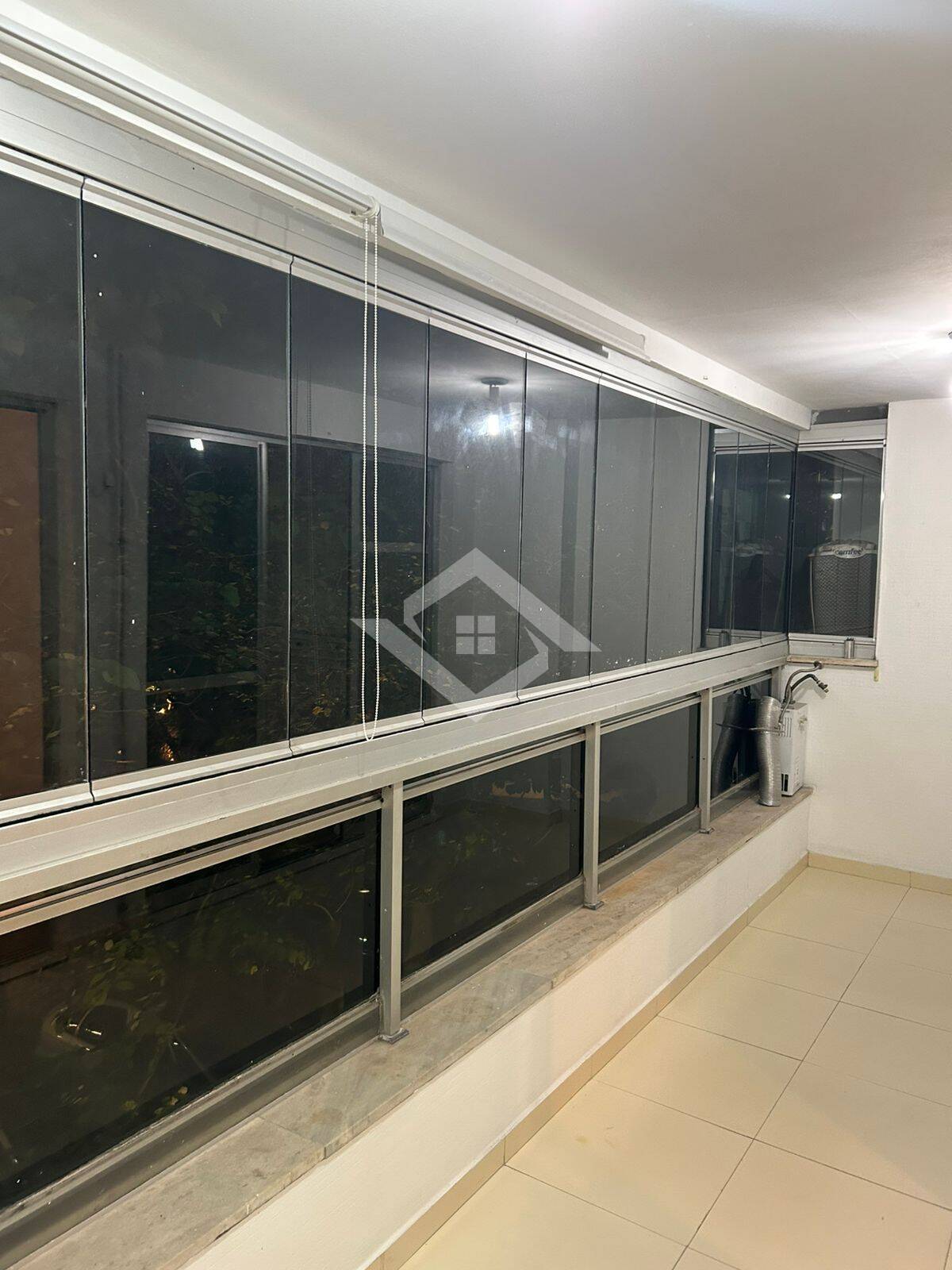 Apartamento para alugar com 1 quarto, 47m² - Foto 31