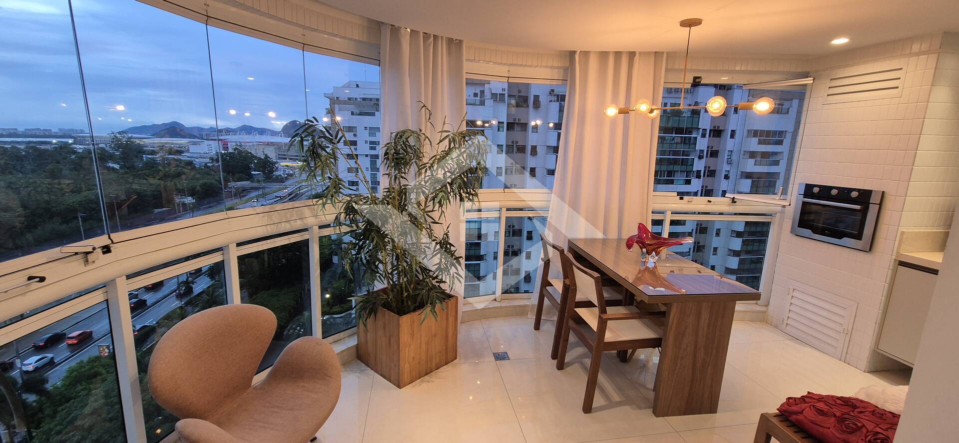 Apartamento à venda com 2 quartos, 82m² - Foto 6