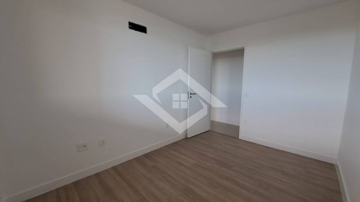 Apartamento à venda com 3 quartos, 117m² - Foto 8