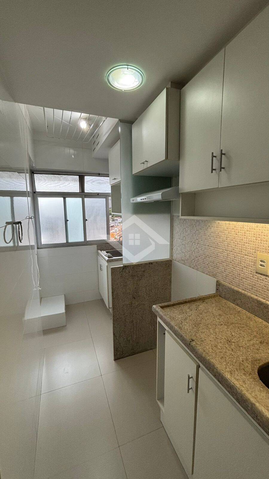 Apartamento à venda com 2 quartos, 61m² - Foto 8