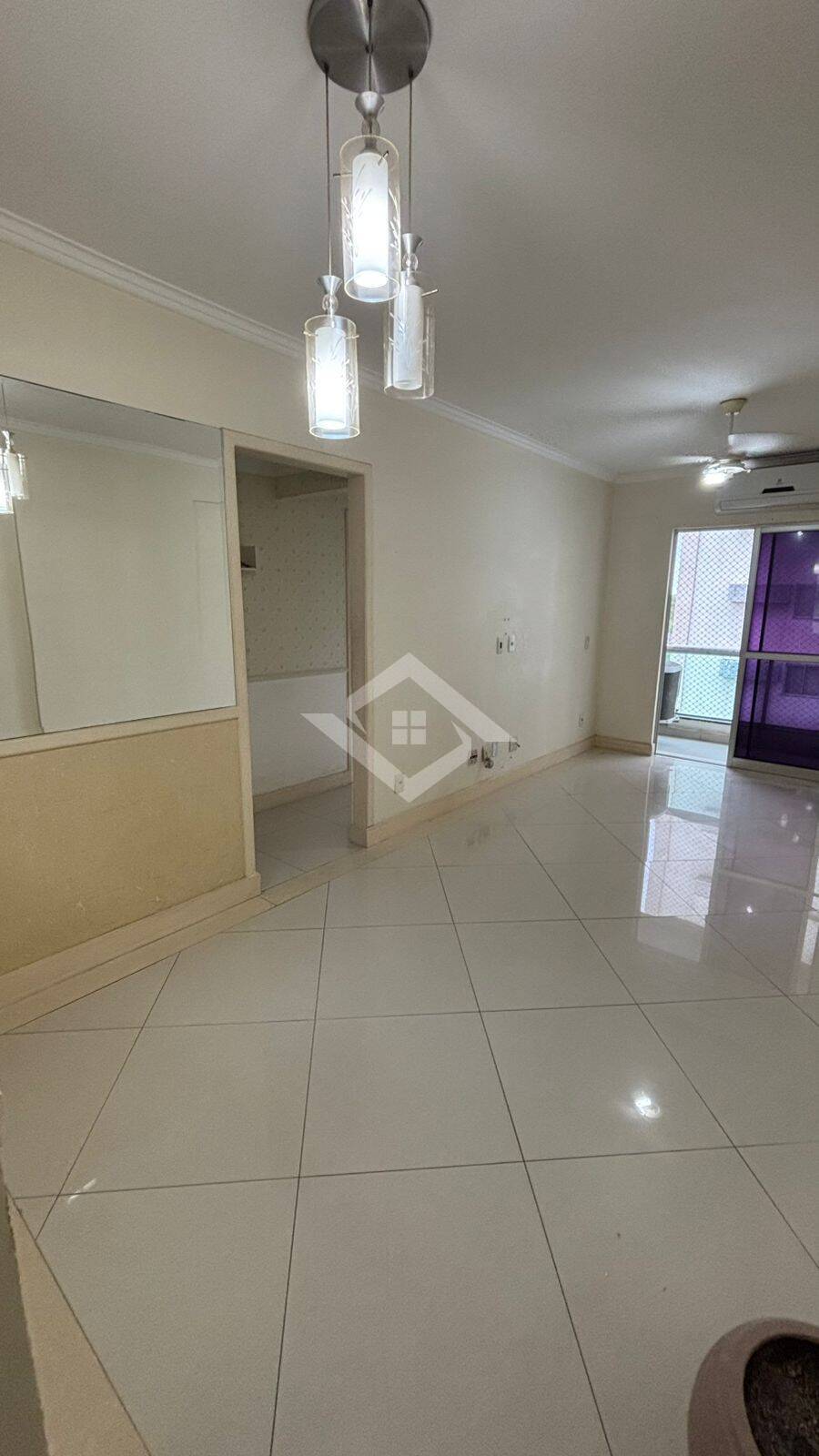 Apartamento à venda com 2 quartos, 61m² - Foto 10