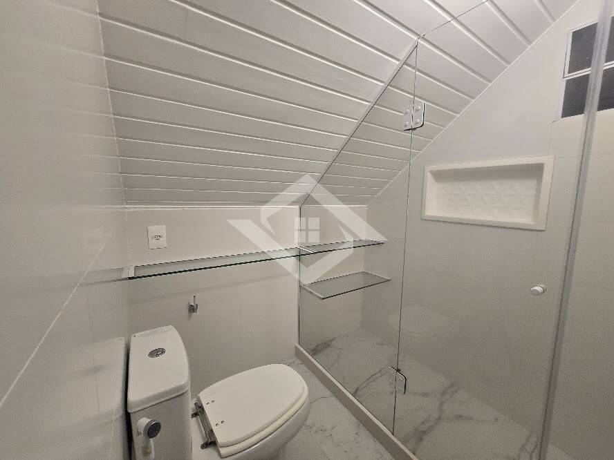 Casa à venda com 5 quartos, 300m² - Foto 66