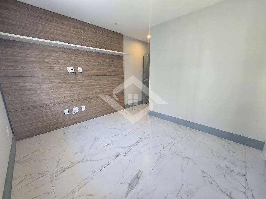 Casa à venda com 5 quartos, 300m² - Foto 48