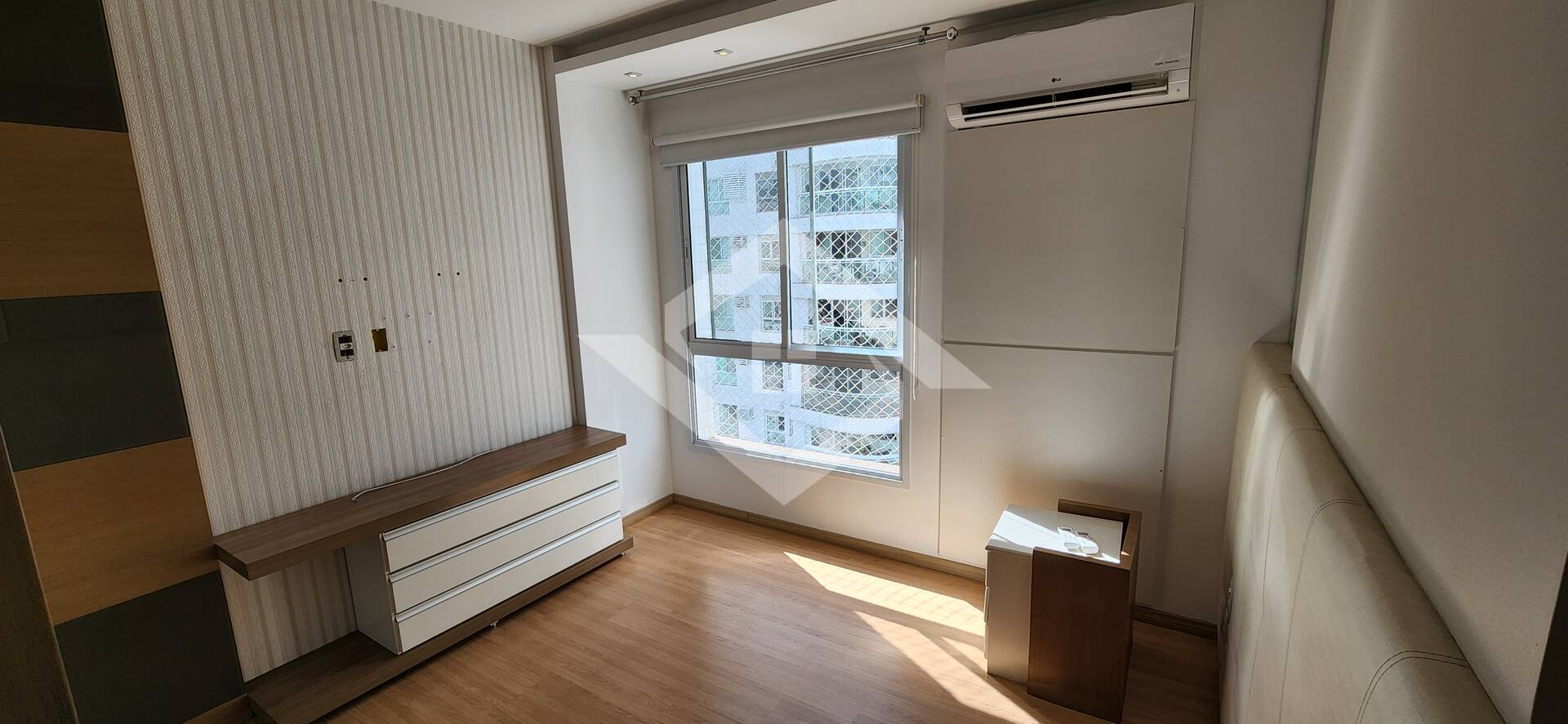 Apartamento à venda com 3 quartos, 97m² - Foto 15