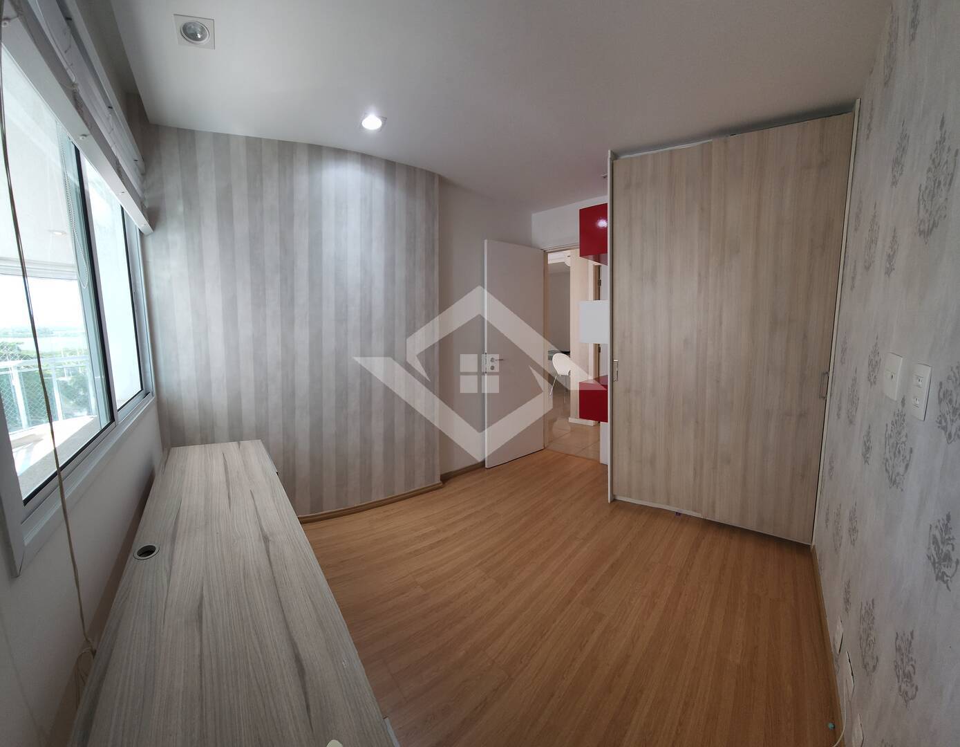 Apartamento à venda com 3 quartos, 97m² - Foto 12