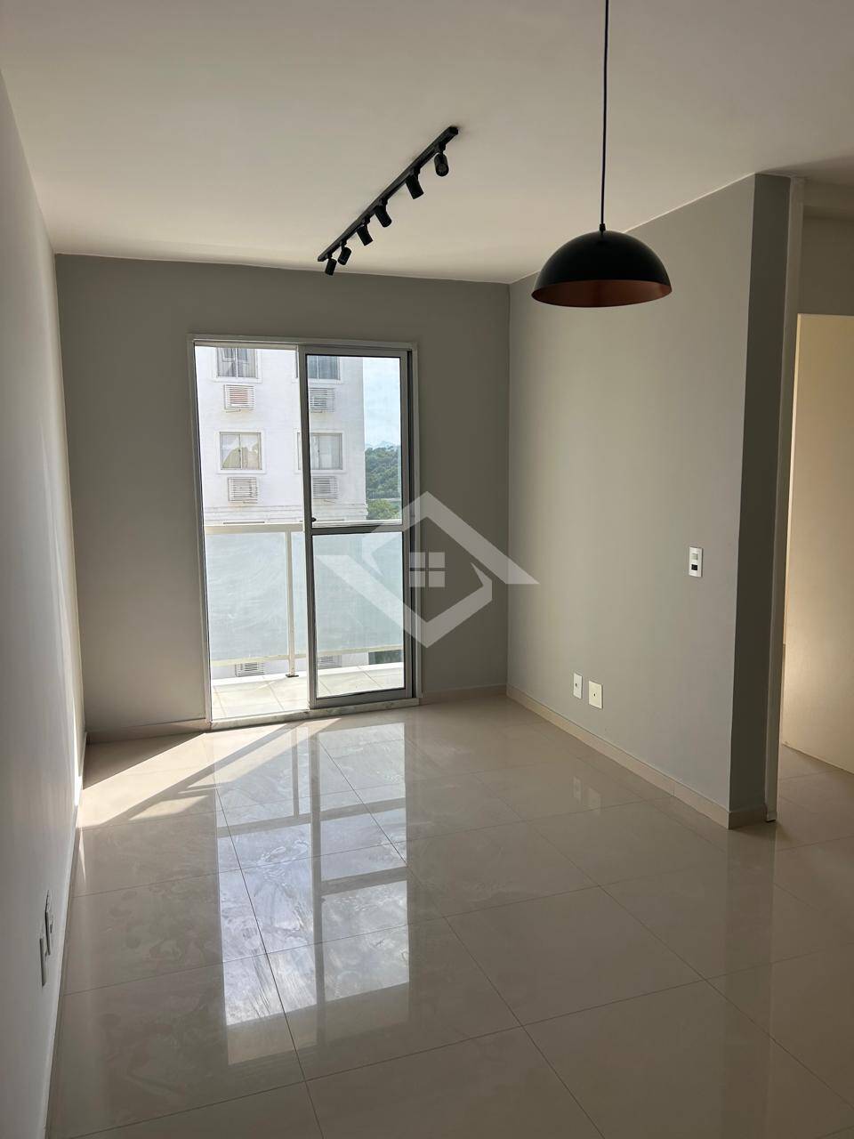 Apartamento à venda com 2 quartos, 51m² - Foto 1