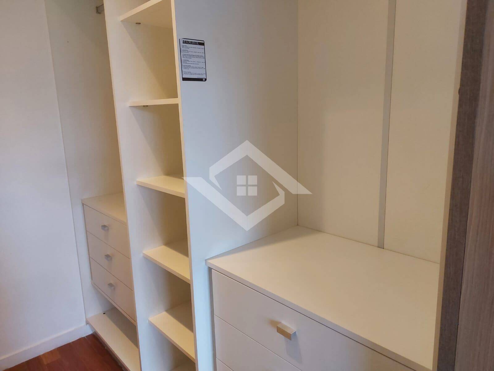 Apartamento à venda com 3 quartos, 151m² - Foto 25