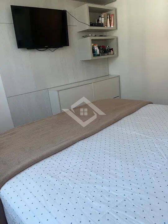 Apartamento à venda com 3 quartos, 154m² - Foto 11