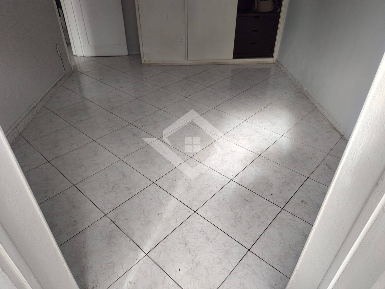 Apartamento à venda com 2 quartos, 62m² - Foto 10