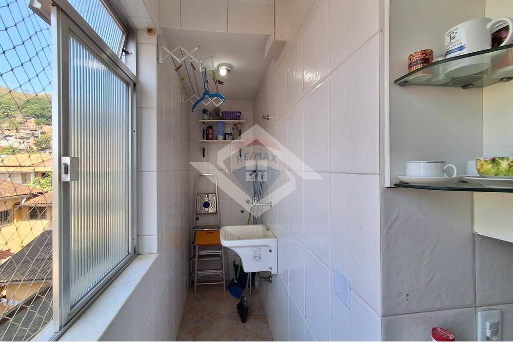 Apartamento para alugar com 2 quartos, 68m² - Foto 21