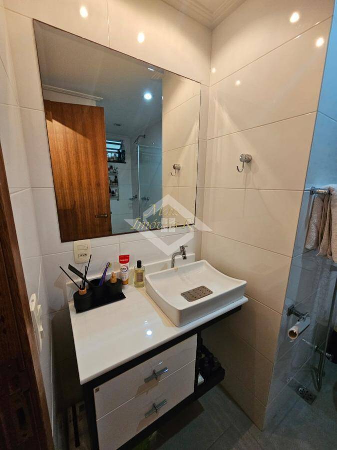 Apartamento à venda com 3 quartos, 96m² - Foto 9