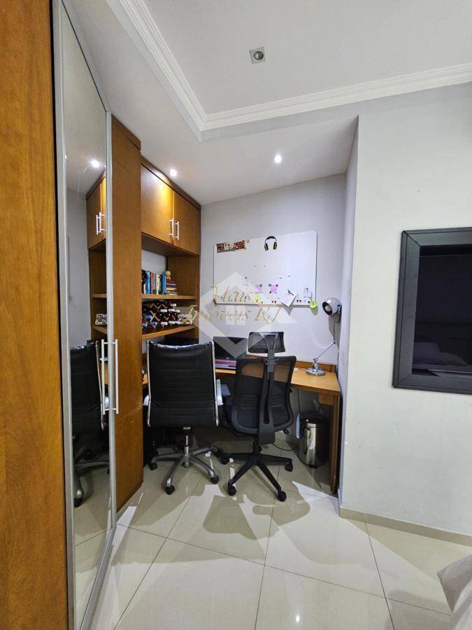 Apartamento à venda com 3 quartos, 96m² - Foto 15