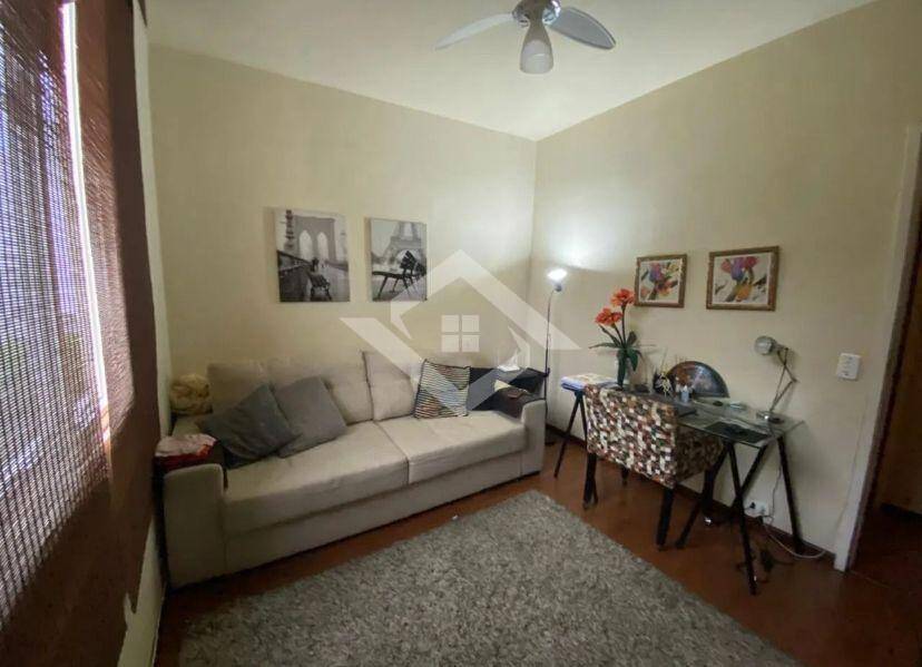 Apartamento à venda com 3 quartos, 100m² - Foto 2