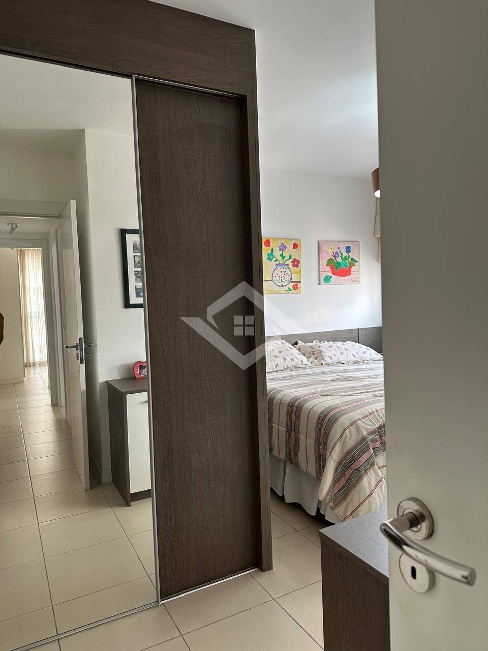 Apartamento à venda com 4 quartos, 166m² - Foto 18