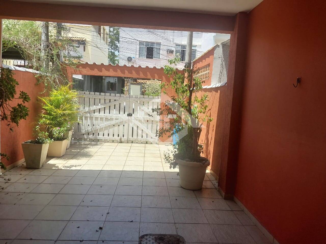 Casa de Condomínio à venda com 3 quartos, 150m² - Foto 32