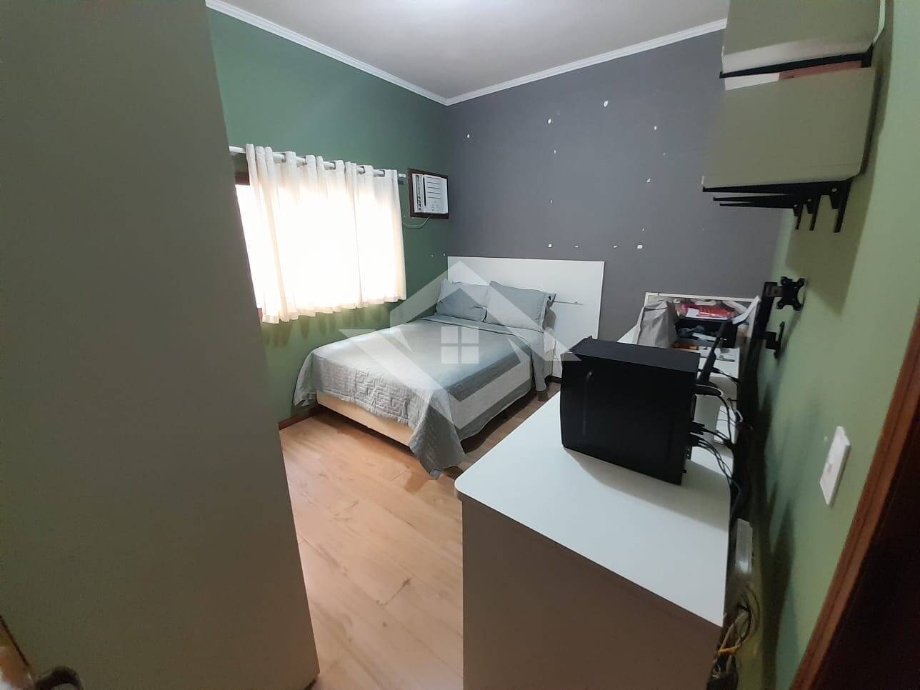 Apartamento à venda com 3 quartos, 180m² - Foto 20