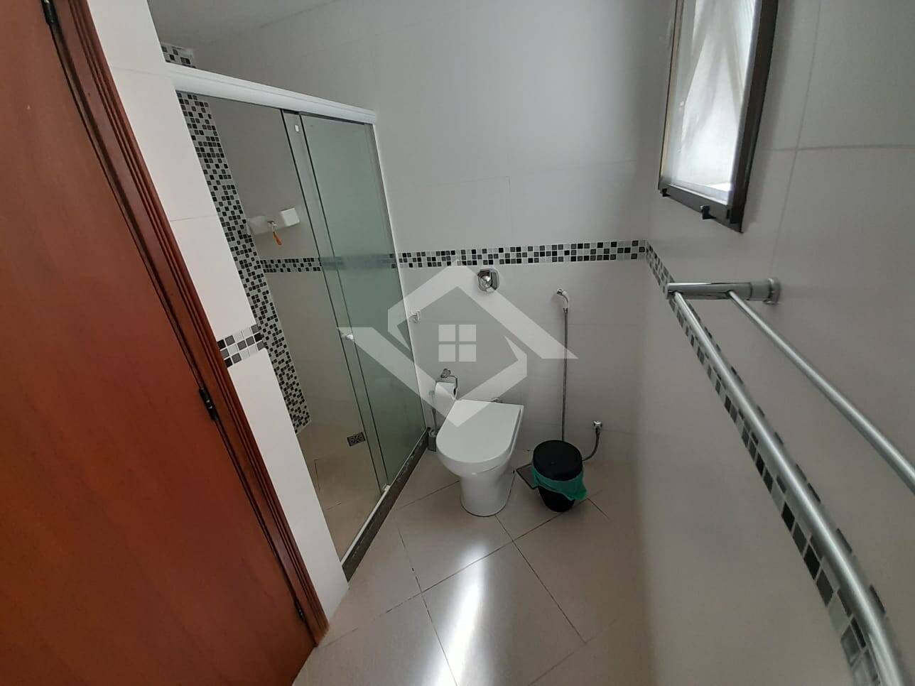 Apartamento à venda com 3 quartos, 180m² - Foto 31