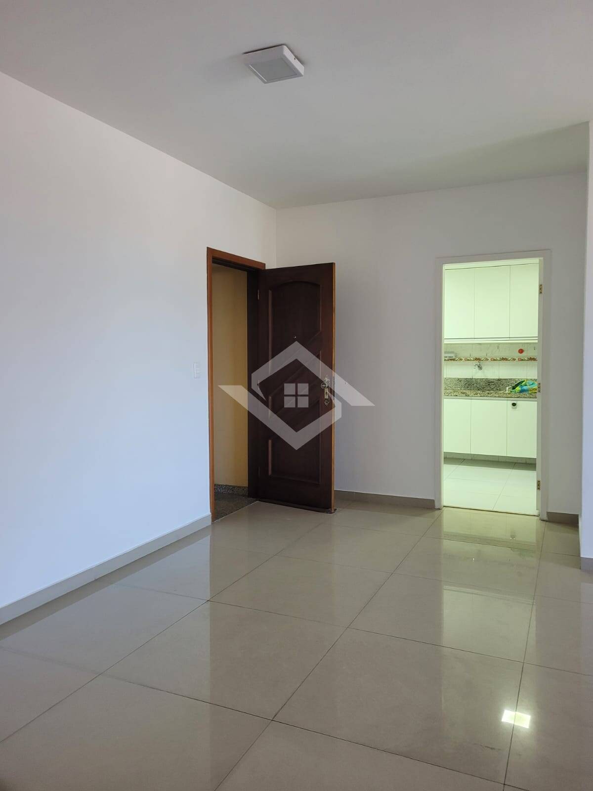 Apartamento à venda com 3 quartos, 120m² - Foto 4