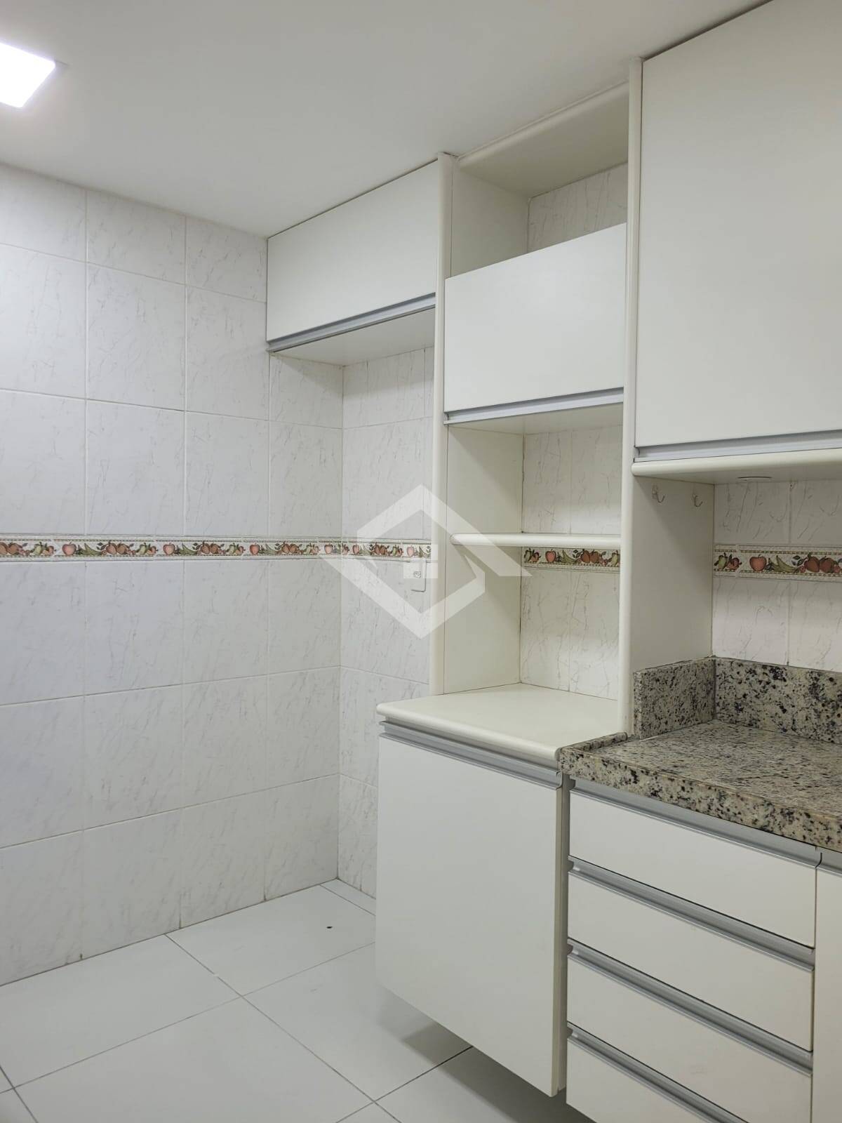 Apartamento à venda com 3 quartos, 120m² - Foto 28