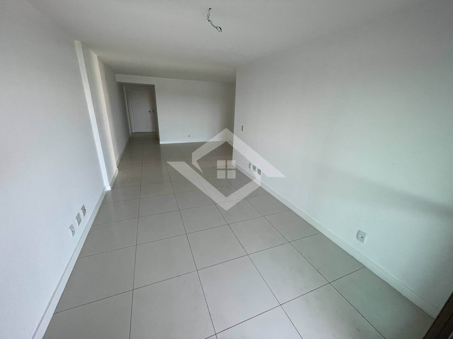 Apartamento à venda com 3 quartos, 148m² - Foto 8