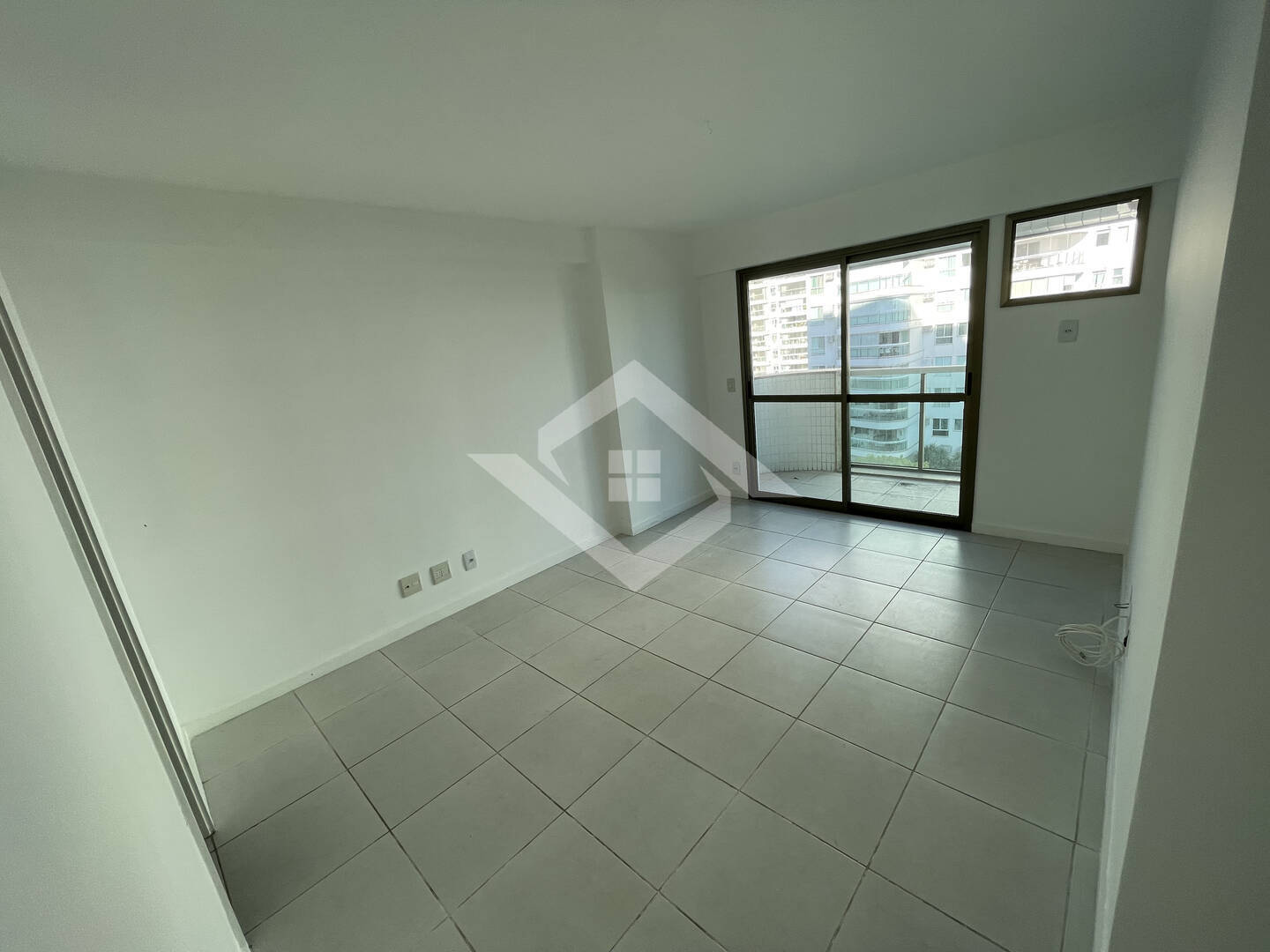 Apartamento à venda com 3 quartos, 148m² - Foto 10