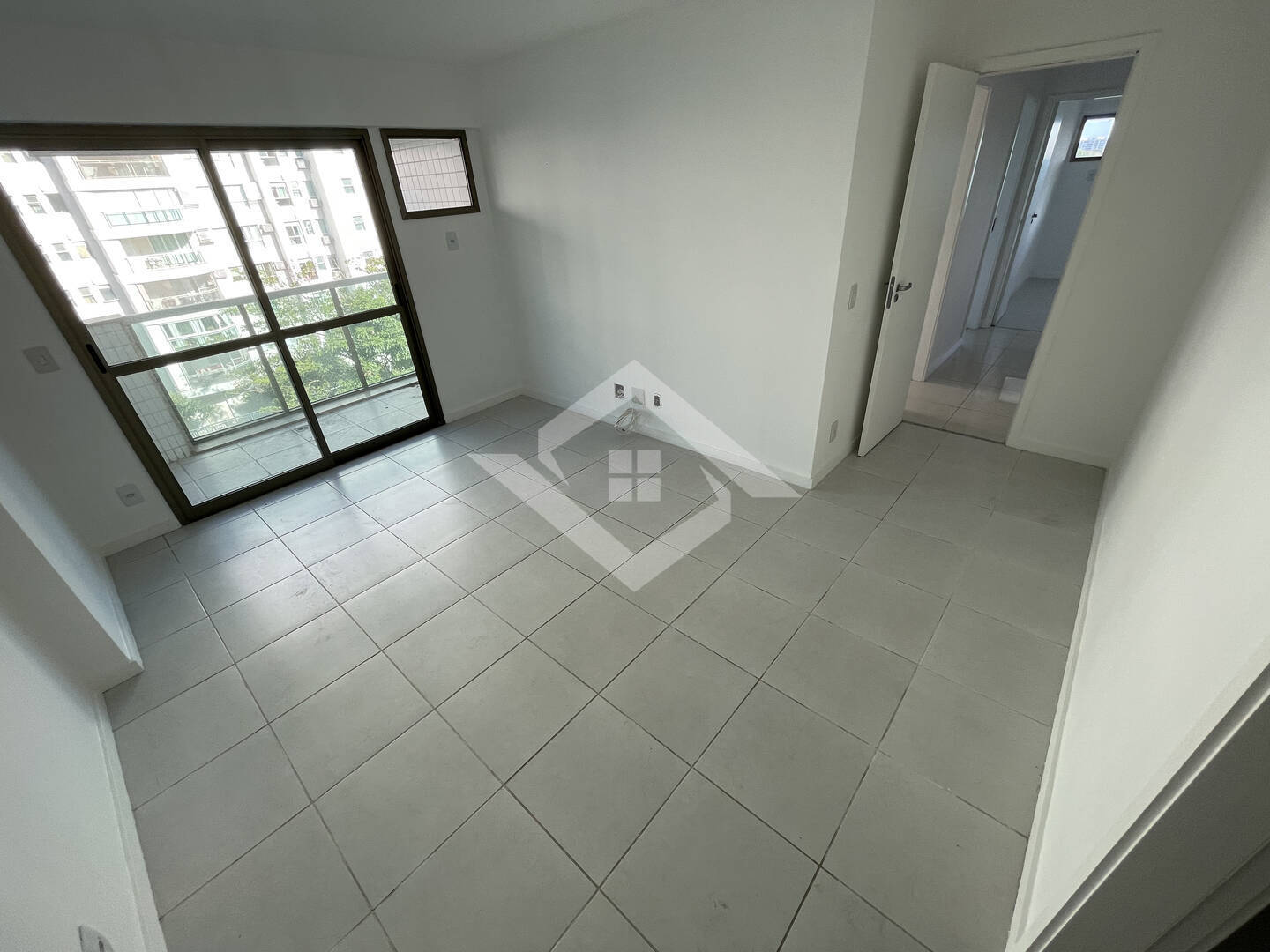 Apartamento à venda com 3 quartos, 148m² - Foto 12