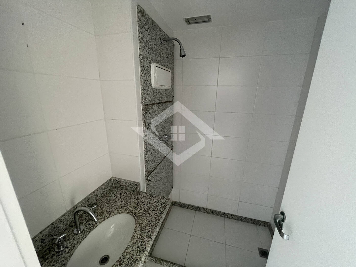 Apartamento à venda com 3 quartos, 148m² - Foto 19