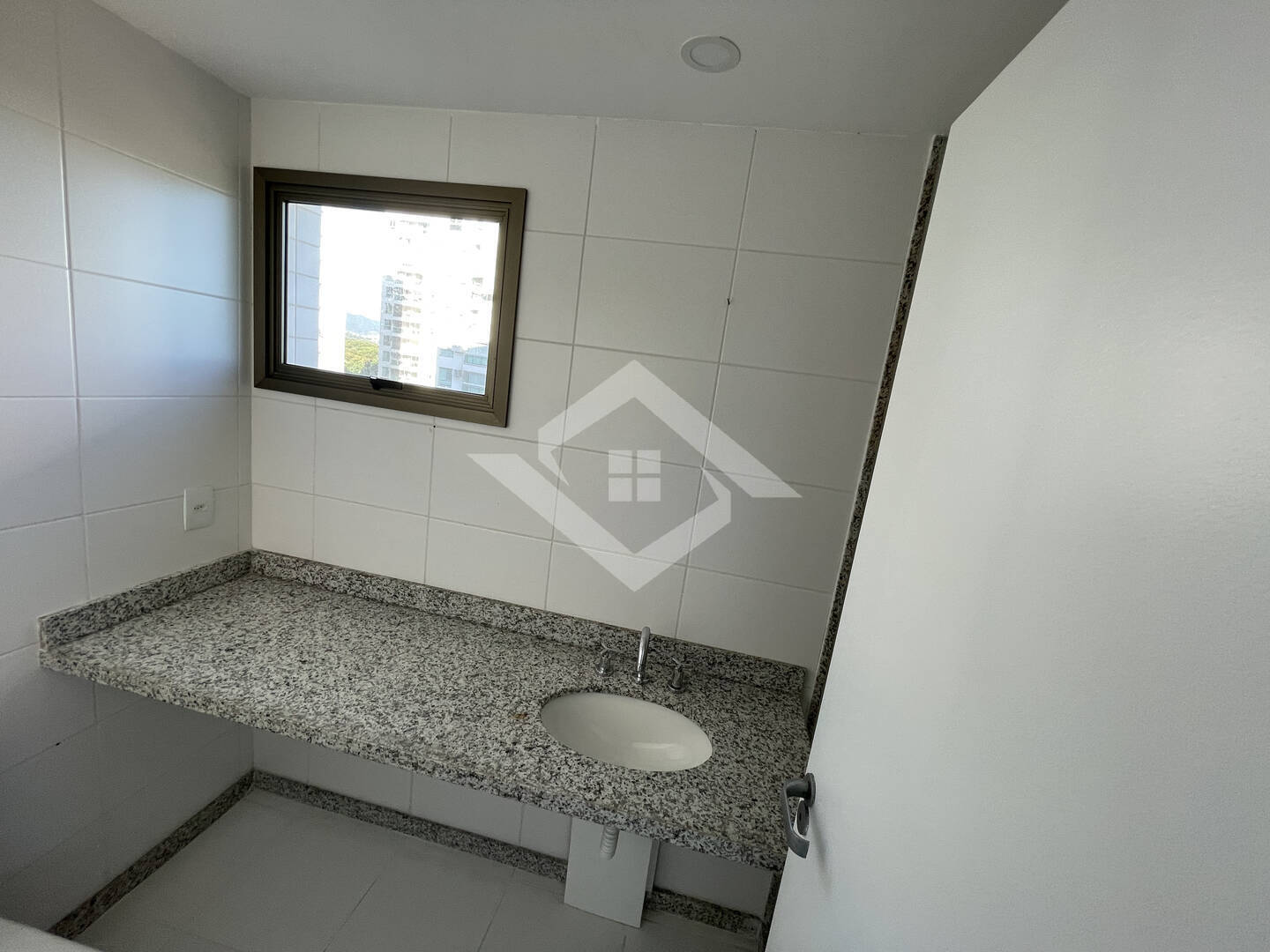 Apartamento à venda com 3 quartos, 148m² - Foto 21