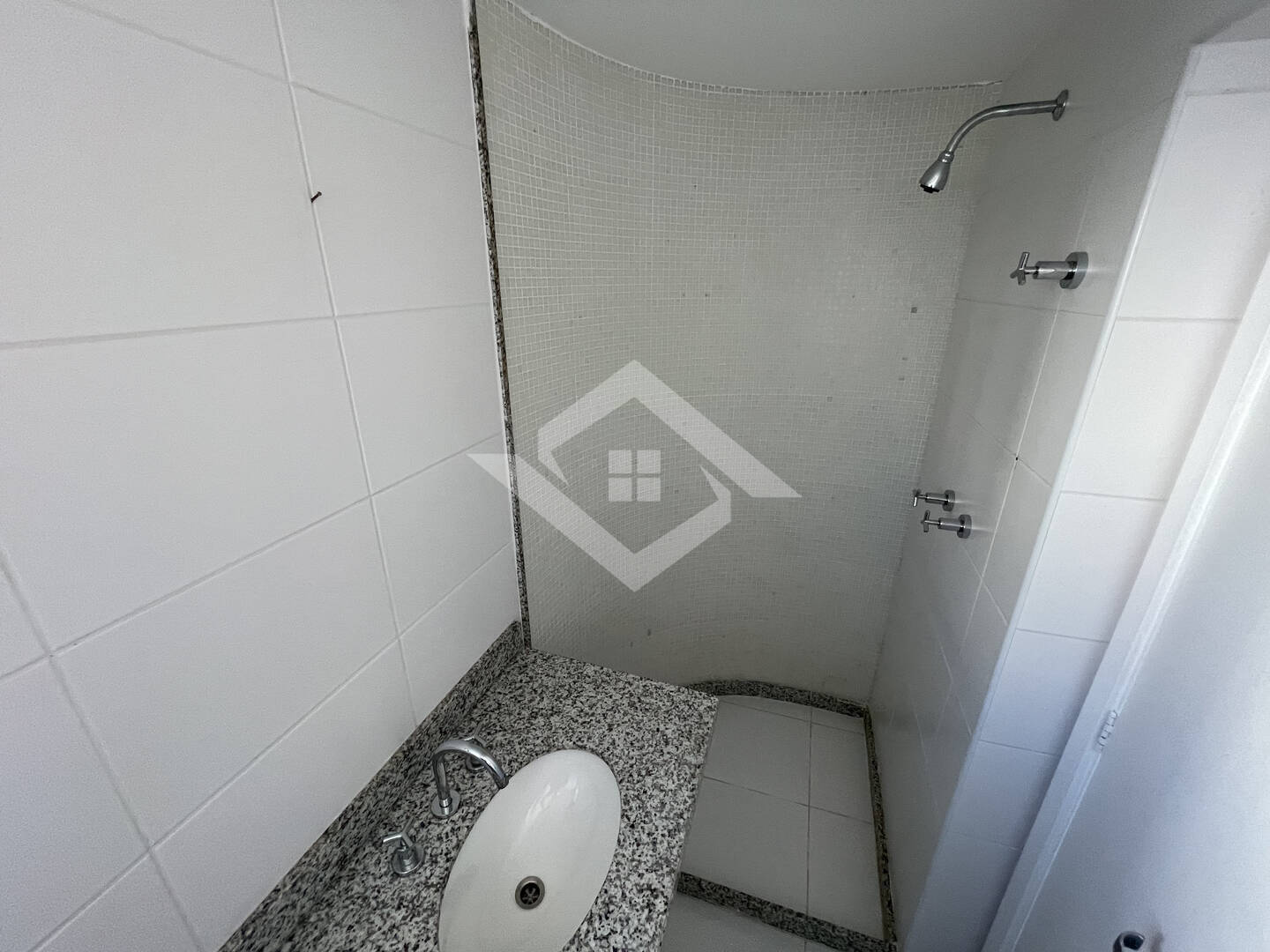 Apartamento à venda com 3 quartos, 148m² - Foto 22