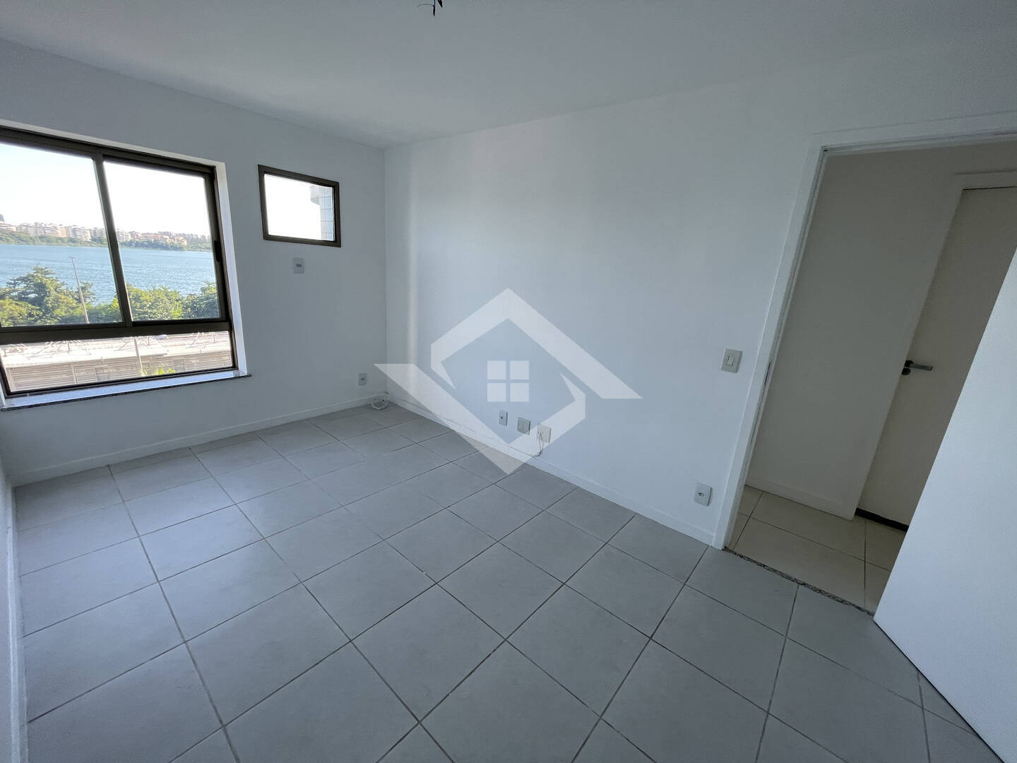 Apartamento à venda com 3 quartos, 148m² - Foto 23