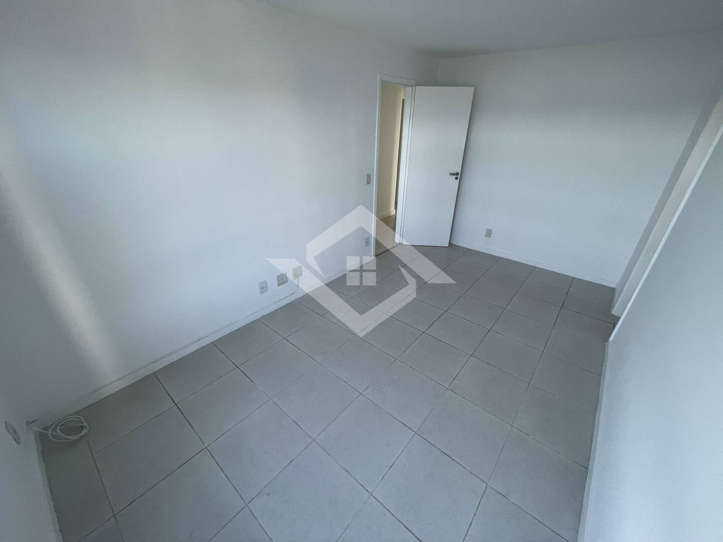 Apartamento à venda com 3 quartos, 148m² - Foto 25